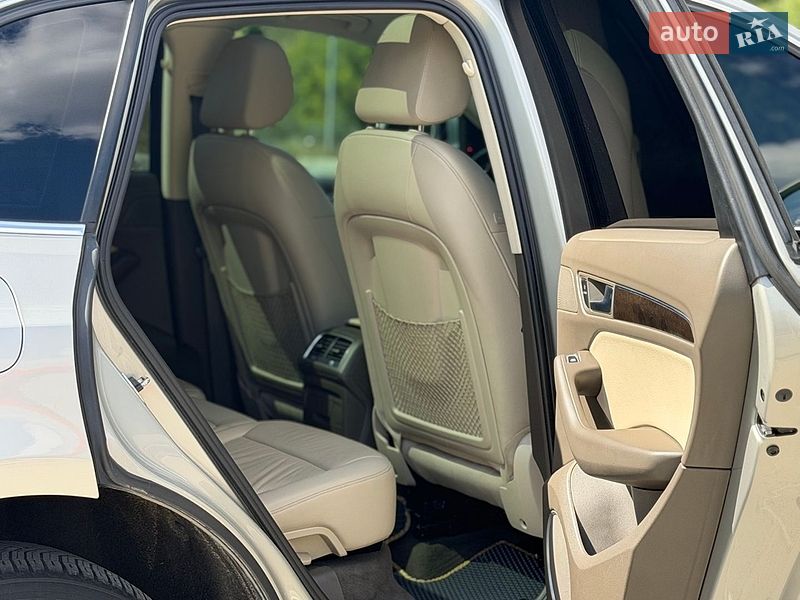 Позашляховик / Кросовер Audi Q5 2013 в Тернополі