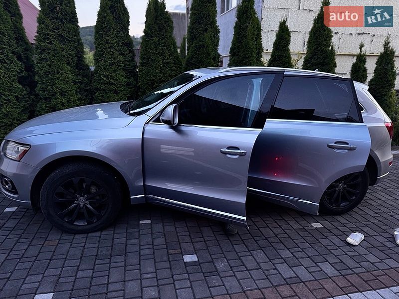 Внедорожник / Кроссовер Audi Q5 2015 в Тячеве