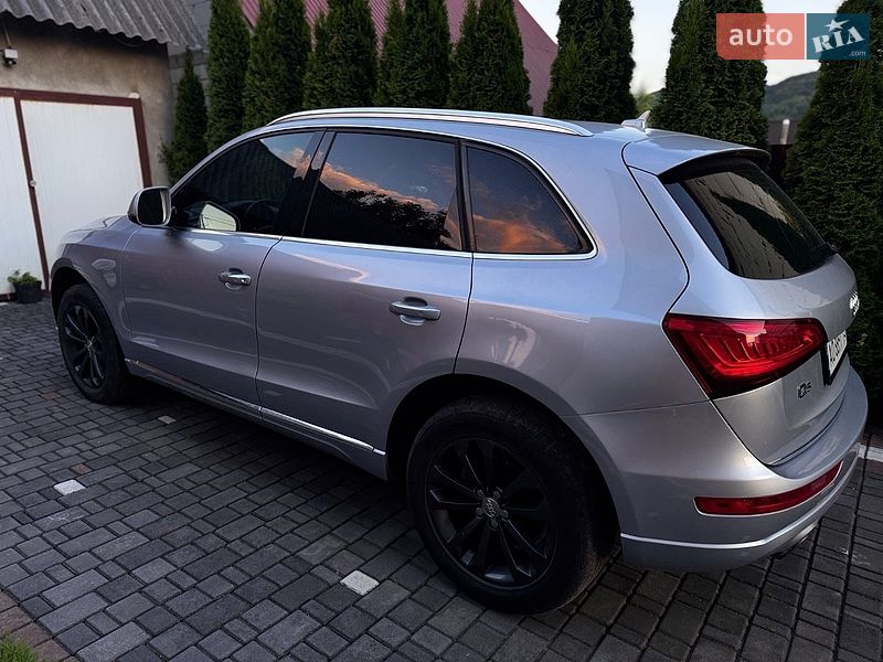 Внедорожник / Кроссовер Audi Q5 2015 в Тячеве
