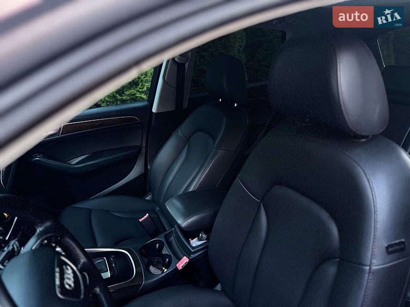 Внедорожник / Кроссовер Audi Q5 2015 в Тячеве