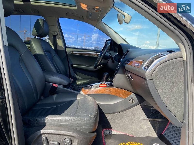 Внедорожник / Кроссовер Audi Q5 2010 в Львове