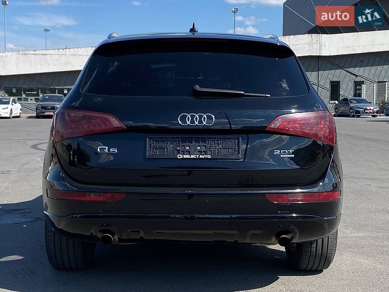 Внедорожник / Кроссовер Audi Q5 2010 в Львове