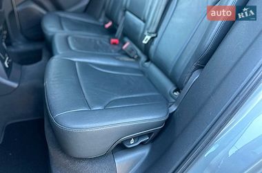 Позашляховик / Кросовер Audi Q5 2010 в Володимирі