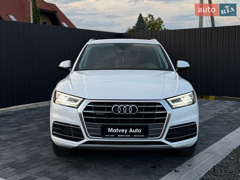 Внедорожник / Кроссовер Audi Q5 2018 в Луцке