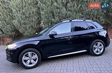 Внедорожник / Кроссовер Audi Q5 2017 в Львове