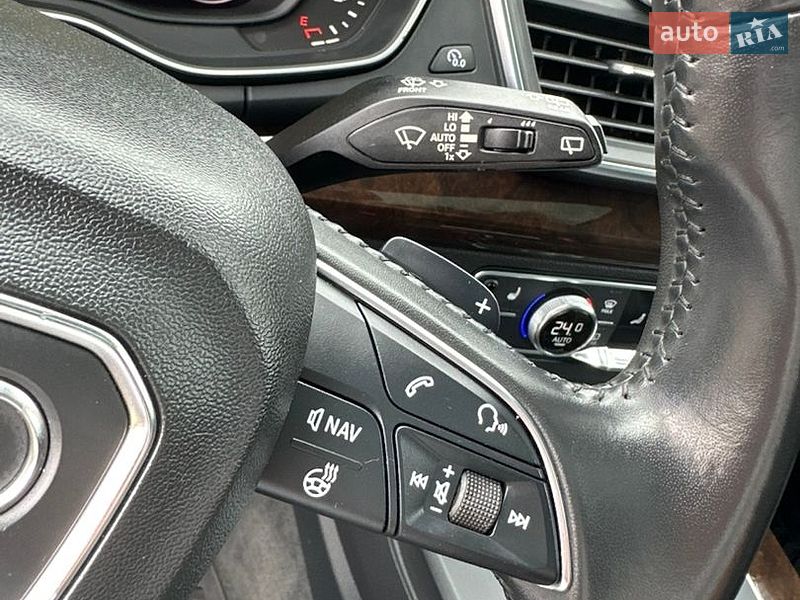 Позашляховик / Кросовер Audi Q5 2018 в Києві