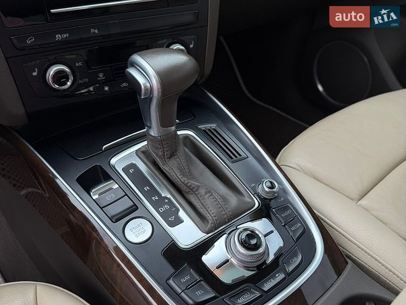 Позашляховик / Кросовер Audi Q5 2015 в Києві