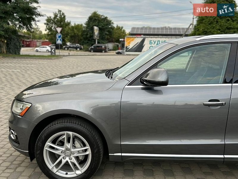 Позашляховик / Кросовер Audi Q5 2015 в Івано-Франківську