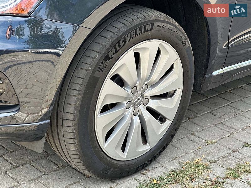 Внедорожник / Кроссовер Audi Q5 2016 в Одессе фото 5 Внедорожник / Кроссовер Audi Q5 2016 в Одессе