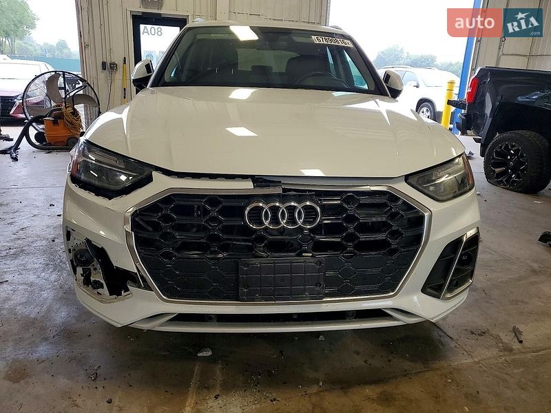 Внедорожник / Кроссовер Audi Q5 2024 в Львове