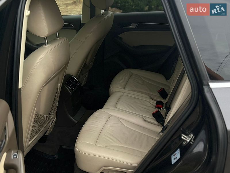 Внедорожник / Кроссовер Audi Q5 2014 в Львове