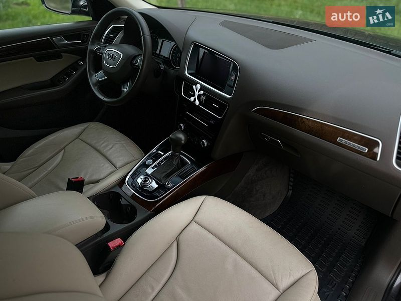 Внедорожник / Кроссовер Audi Q5 2014 в Львове
