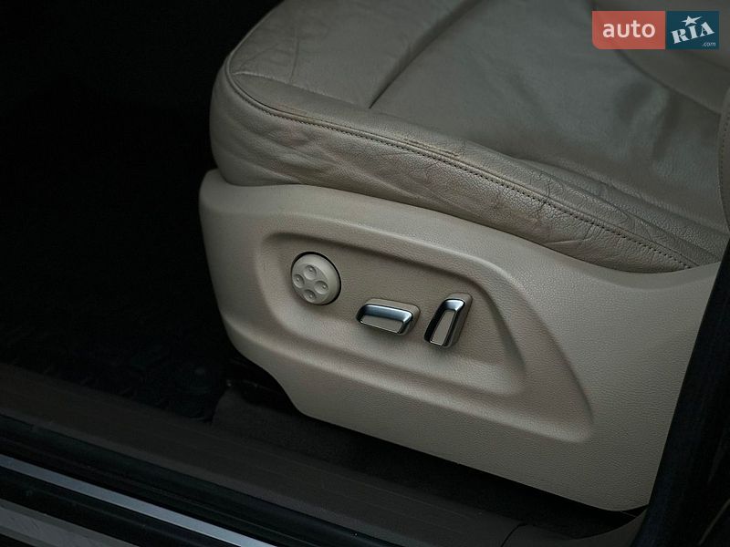 Внедорожник / Кроссовер Audi Q5 2014 в Львове