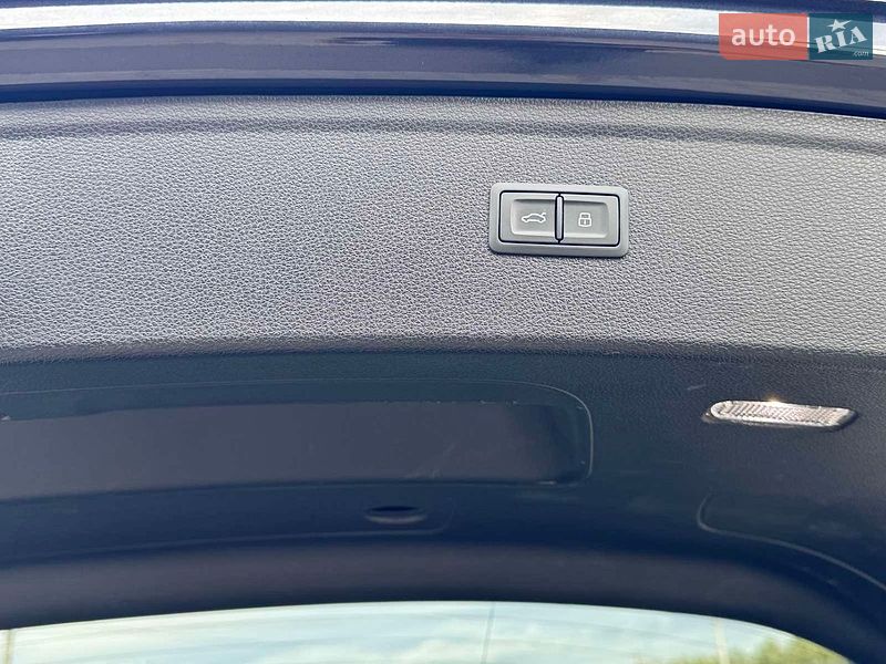 Внедорожник / Кроссовер Audi Q5 2019 в Львове