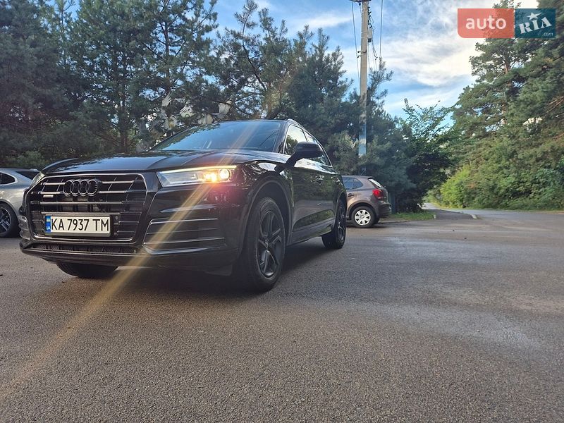 Позашляховик / Кросовер Audi Q5 2019 в Києві фото 3 Позашляховик / Кросовер Audi Q5 2019 в Києві