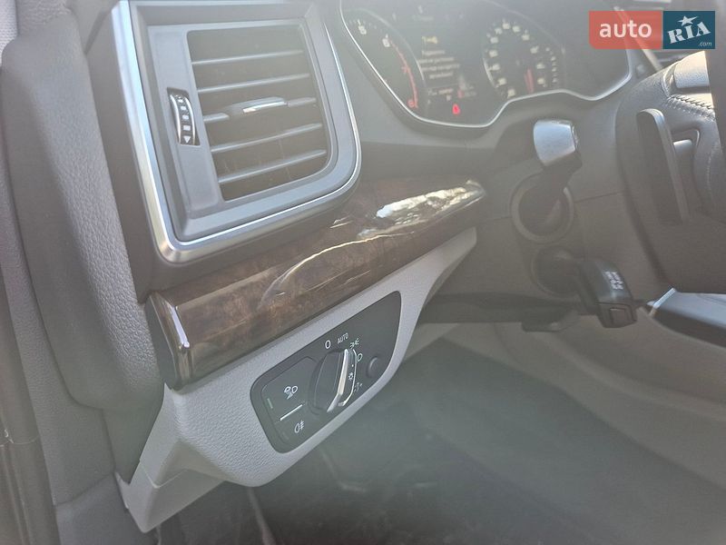 Позашляховик / Кросовер Audi Q5 2019 в Києві фото 17 Позашляховик / Кросовер Audi Q5 2019 в Києві
