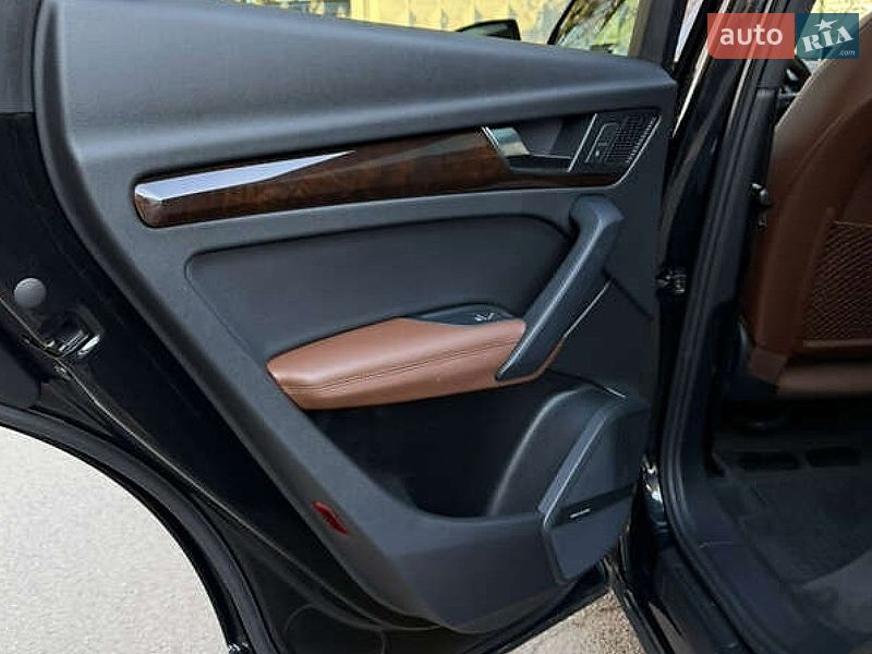 Внедорожник / Кроссовер Audi Q5 2019 в Ивано-Франковске