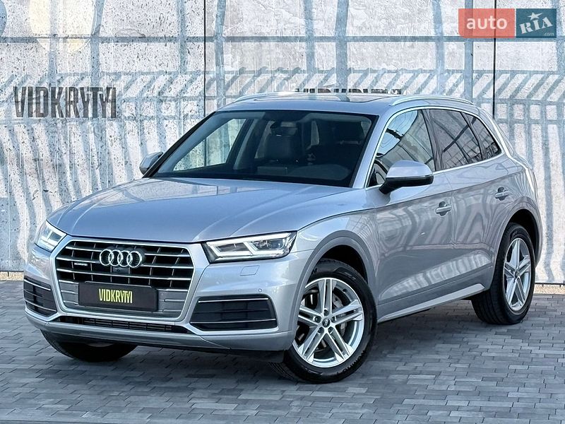 Внедорожник / Кроссовер Audi Q5 2018 в Киеве