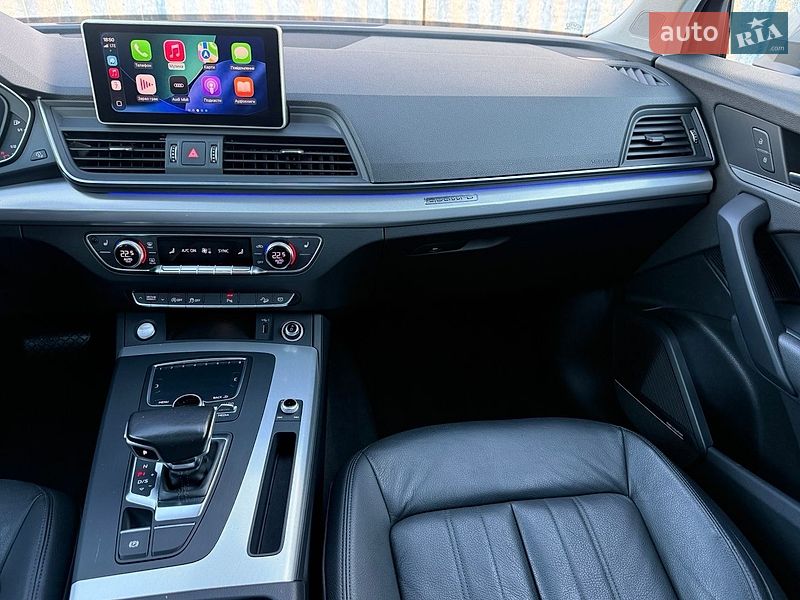 Внедорожник / Кроссовер Audi Q5 2018 в Киеве