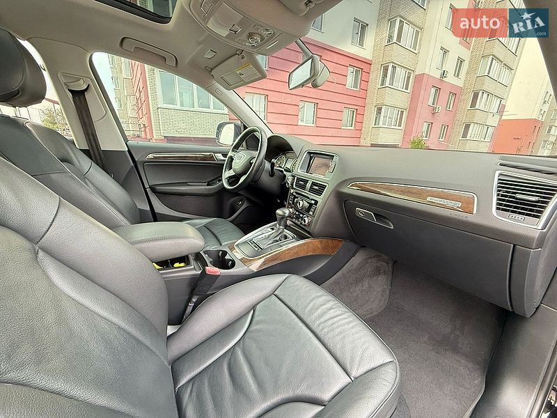 Позашляховик / Кросовер Audi Q5 2015 в Вінниці