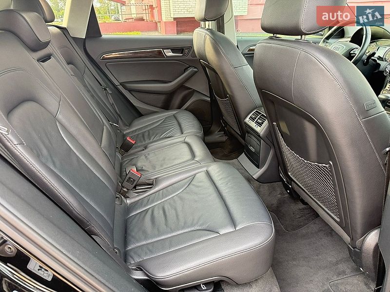 Позашляховик / Кросовер Audi Q5 2015 в Вінниці