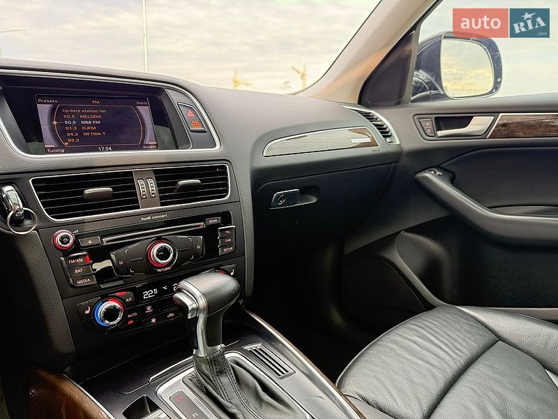 Позашляховик / Кросовер Audi Q5 2015 в Вінниці