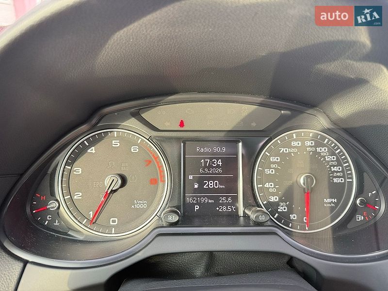 Позашляховик / Кросовер Audi Q5 2015 в Вінниці
