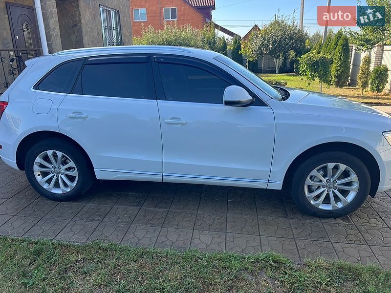 Позашляховик / Кросовер Audi Q5 2012 в Києві фото 3 Позашляховик / Кросовер Audi Q5 2012 в Києві