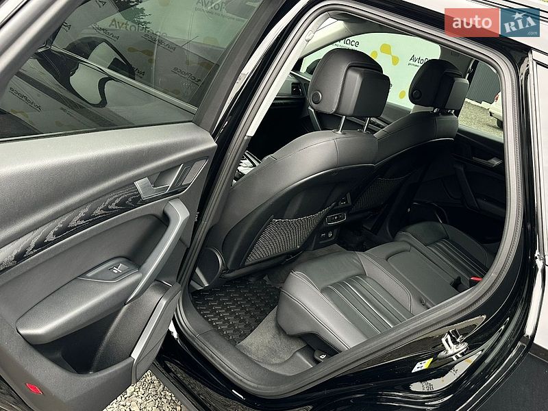 Внедорожник / Кроссовер Audi Q5 2020 в Луцке