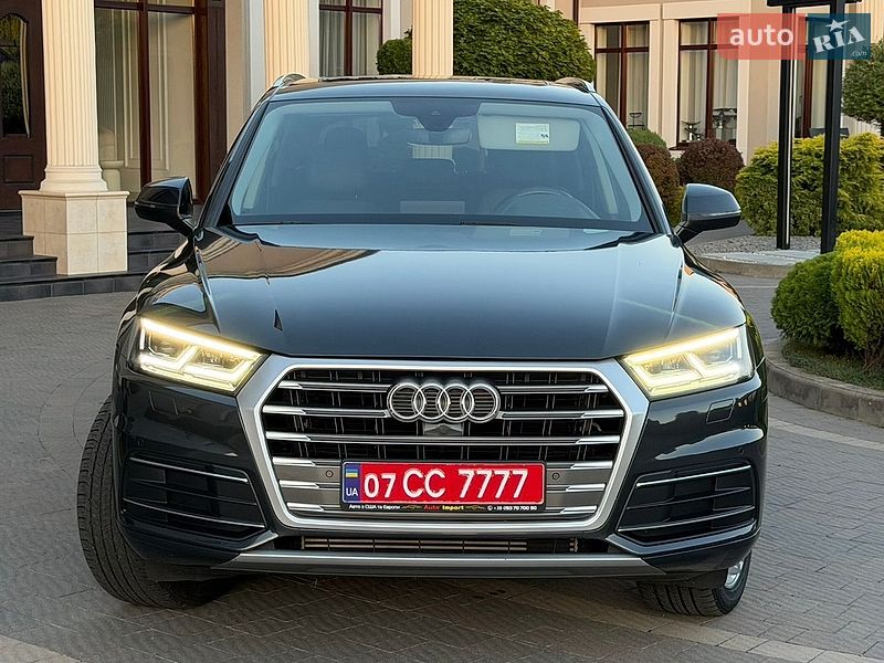 Позашляховик / Кросовер Audi Q5 2018 в Львові