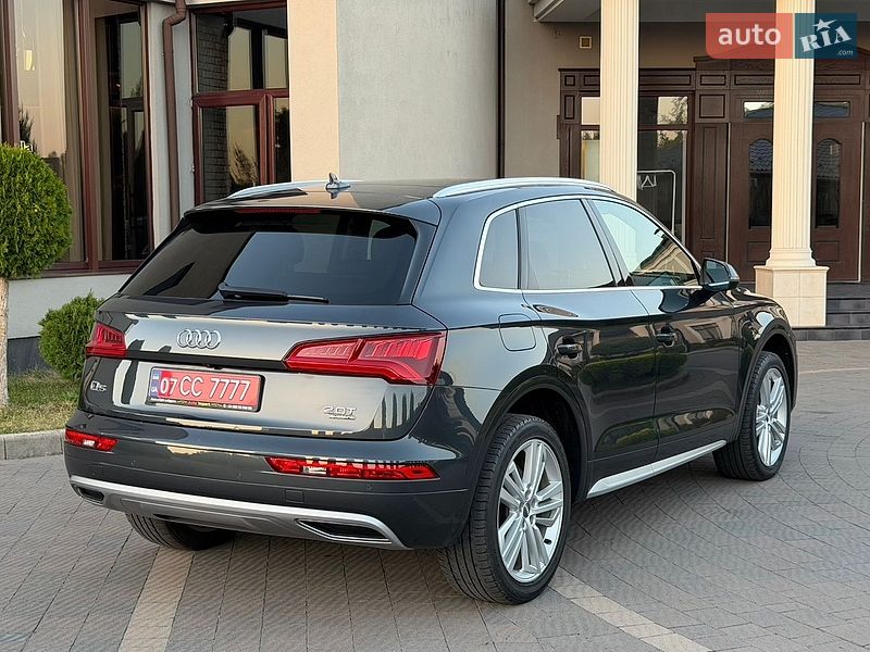 Позашляховик / Кросовер Audi Q5 2018 в Львові