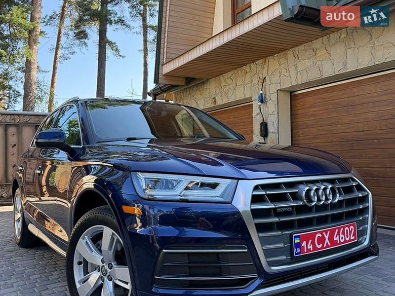 Внедорожник / Кроссовер Audi Q5 2017 в Львове