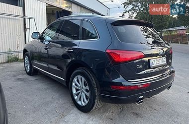 Позашляховик / Кросовер Audi Q5 2015 в Києві