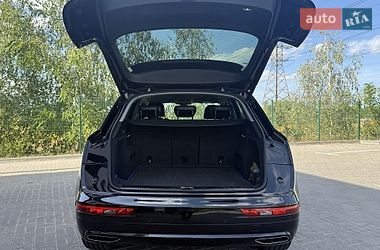 Внедорожник / Кроссовер Audi Q5 2017 в Киеве