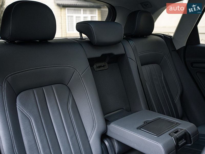 Позашляховик / Кросовер Audi Q5 2022 в Одесі