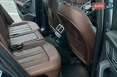 Внедорожник / Кроссовер Audi Q5 2017 в Ровно
