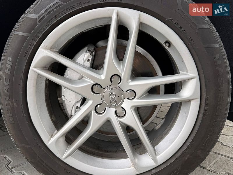 Внедорожник / Кроссовер Audi Q5 2015 в Теребовле