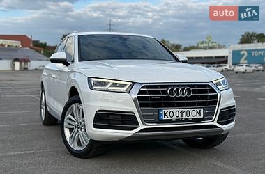 Внедорожник / Кроссовер Audi Q5 2018 в Ужгороде
