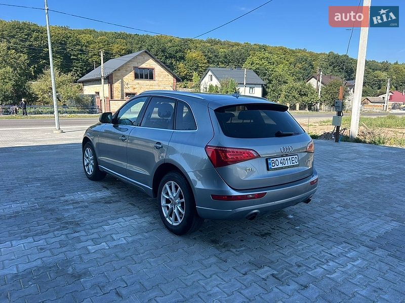 Позашляховик / Кросовер Audi Q5 2010 в Тернополі