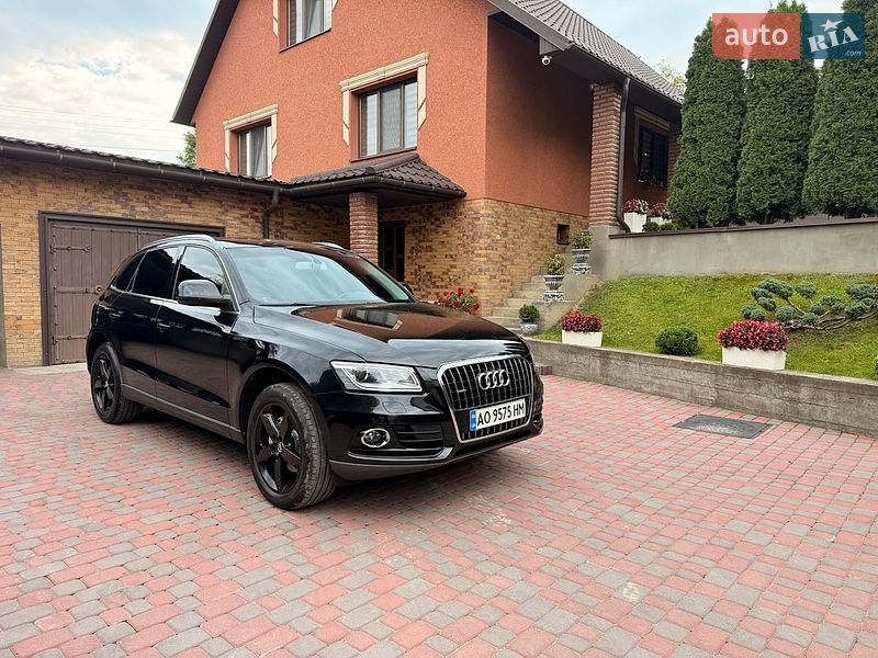 Позашляховик / Кросовер Audi Q5 2014 в Тячеві