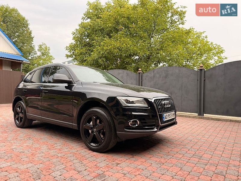 Позашляховик / Кросовер Audi Q5 2014 в Тячеві