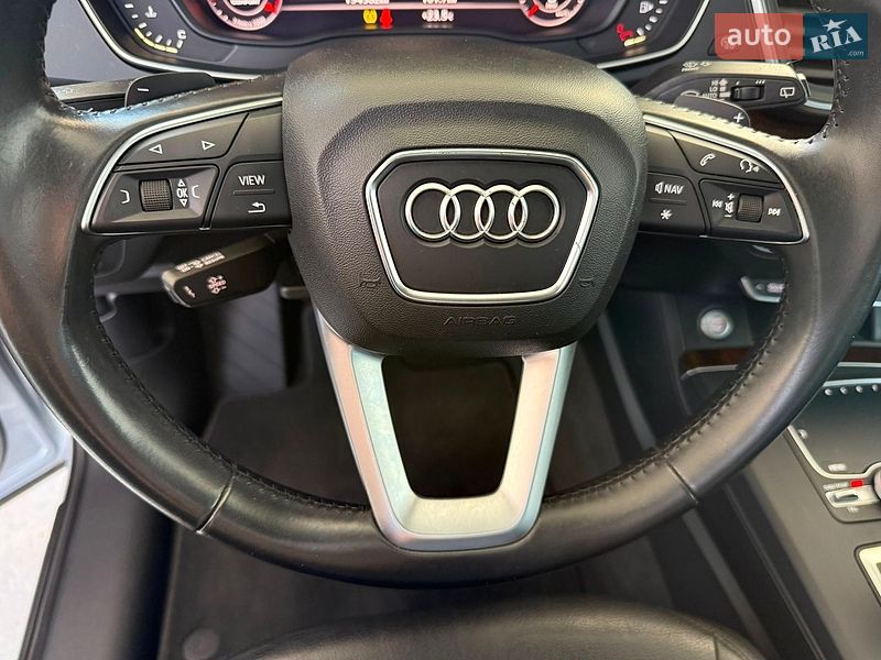 Позашляховик / Кросовер Audi Q5 2018 в Володимирі