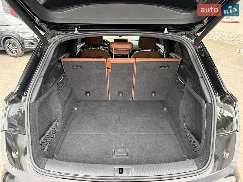 Позашляховик / Кросовер Audi Q5 2020 в Луцьку