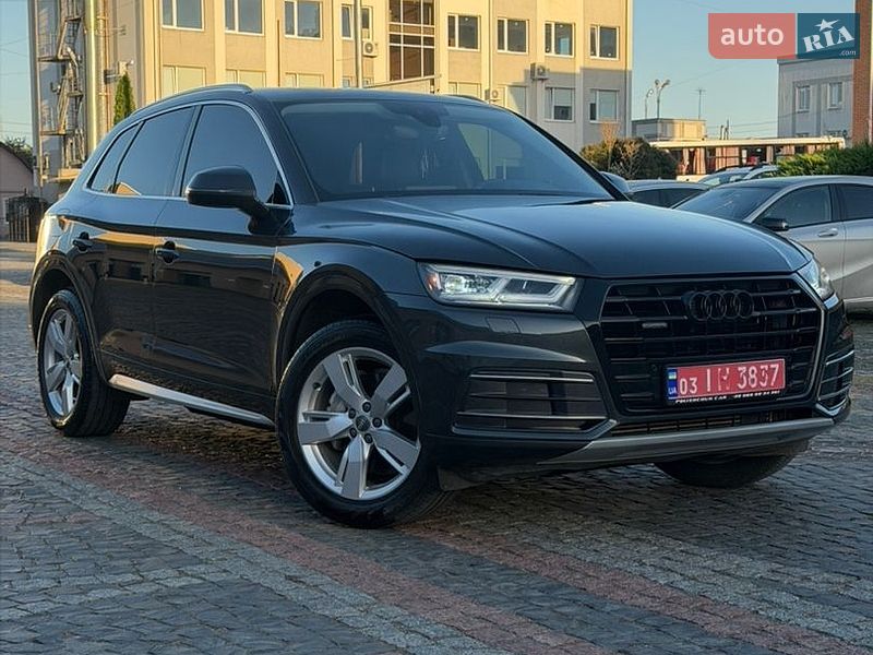 Внедорожник / Кроссовер Audi Q5 2018 в Луцке