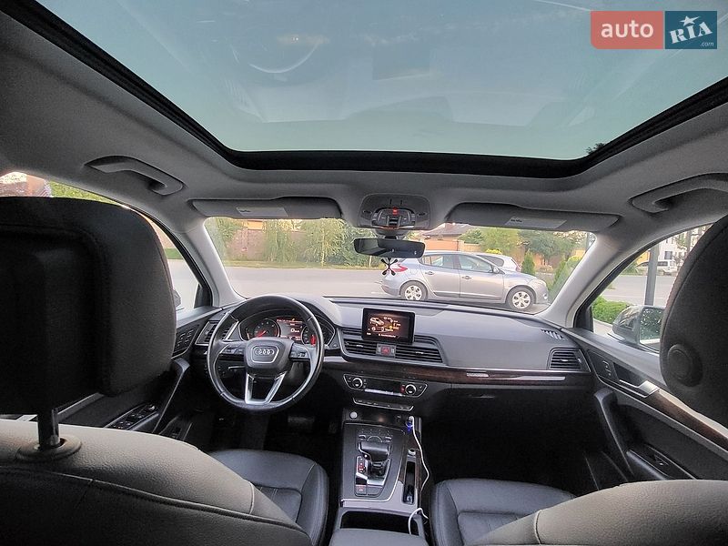 Позашляховик / Кросовер Audi Q5 2019 в Вінниці