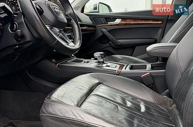 Позашляховик / Кросовер Audi Q5 2018 в Хусті