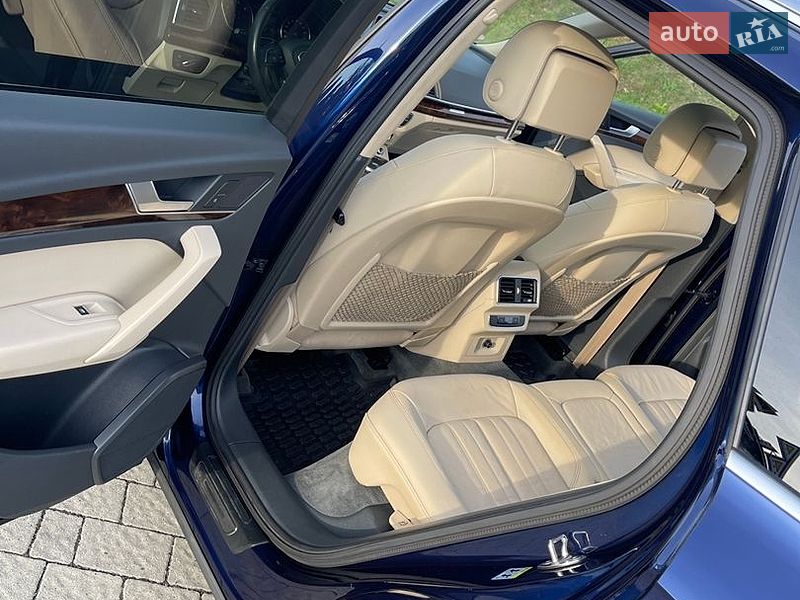 Внедорожник / Кроссовер Audi Q5 2018 в Стрые