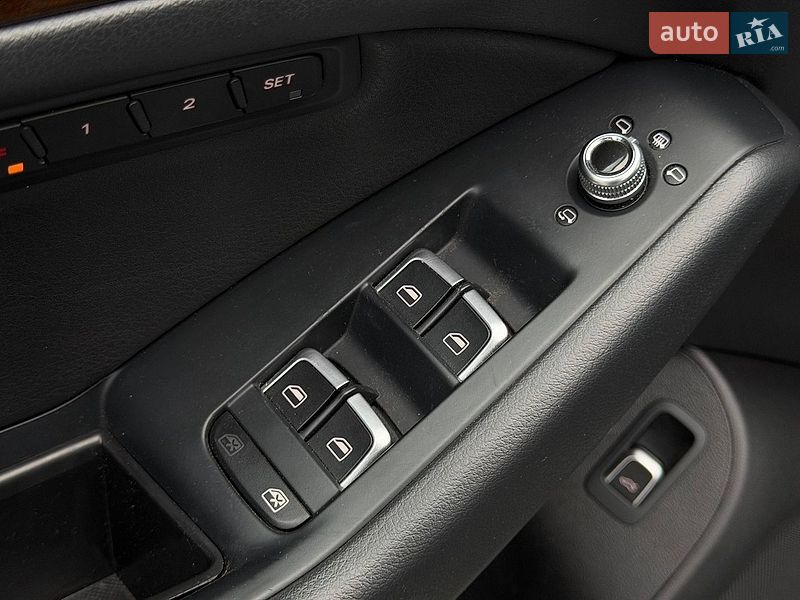 Позашляховик / Кросовер Audi Q5 2015 в Львові