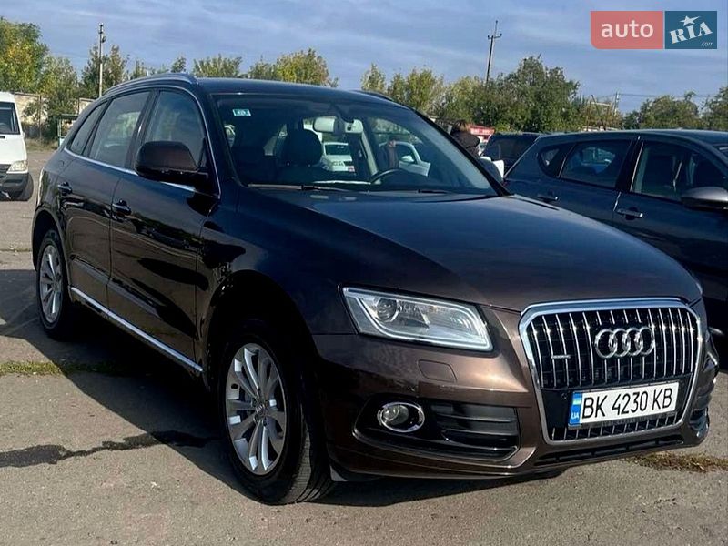 Внедорожник / Кроссовер Audi Q5 2016 в Ровно