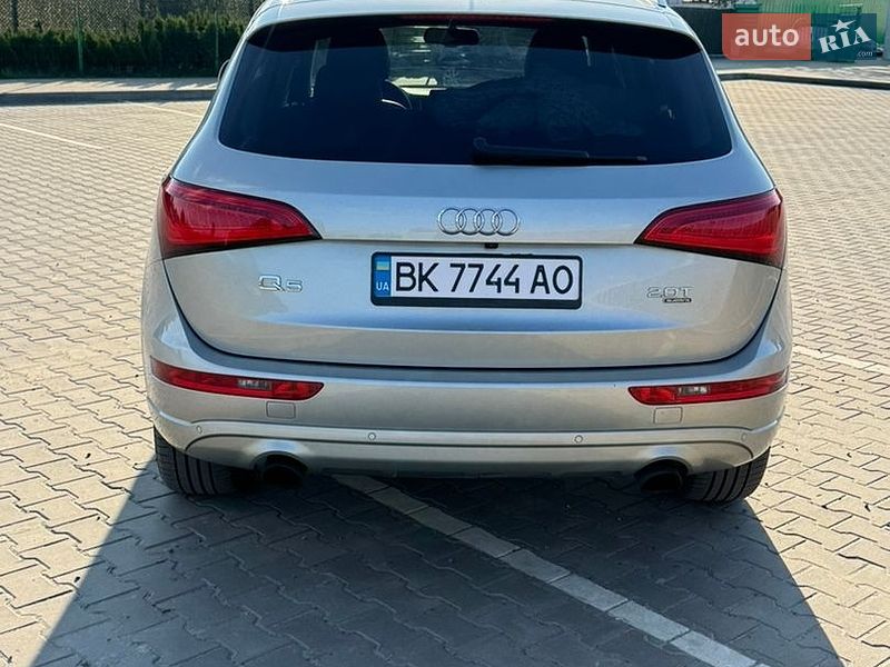Внедорожник / Кроссовер Audi Q5 2013 в Вараше